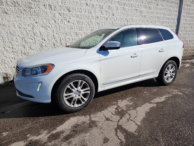 2015 Volvo XC60 T5 Premier