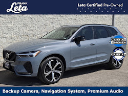 2023 Volvo XC60 B5 Ultimate Dark Theme