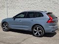 2023 Volvo XC60 B5 Ultimate Dark Theme