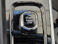 2023 Volvo XC60 B5 Ultimate Dark Theme