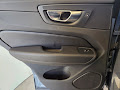 2023 Volvo XC60 B5 Ultimate Dark Theme