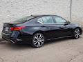 2022 Nissan Altima 2.0 SR