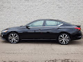 2022 Nissan Altima 2.0 SR