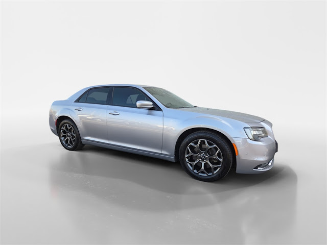 2018 Chrysler 300 S