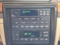 2002 Lincoln Continental Base