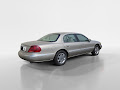 2002 Lincoln Continental Base