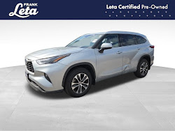 2022 Toyota Highlander Hybrid XLE