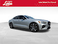 2022 Volvo S60 B5 Momentum