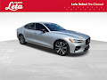 2022 Volvo S60 B5 Momentum