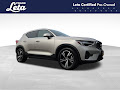 2023 Volvo XC40 B5 Plus Bright Theme