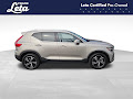 2023 Volvo XC40 B5 Plus Bright Theme