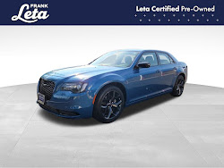 2023 Chrysler 300 Touring
