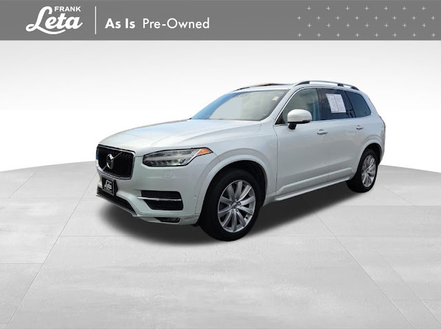 2016 Volvo XC90 T6 Momentum