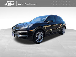 2022 Porsche Cayenne Base