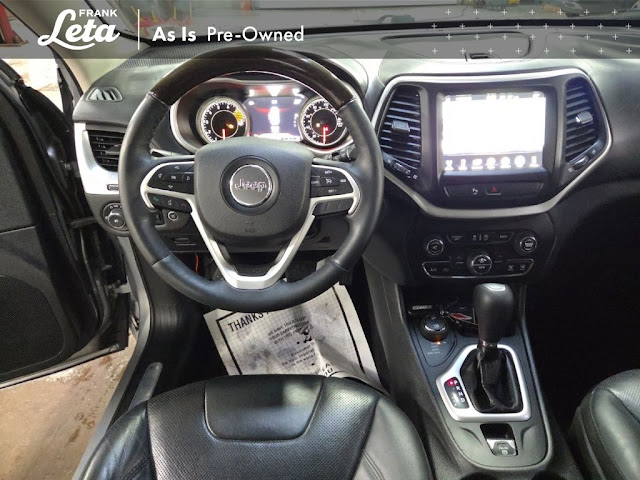 2017 Jeep Cherokee Overland