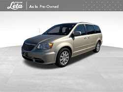 2016 Chrysler Town & Country LX