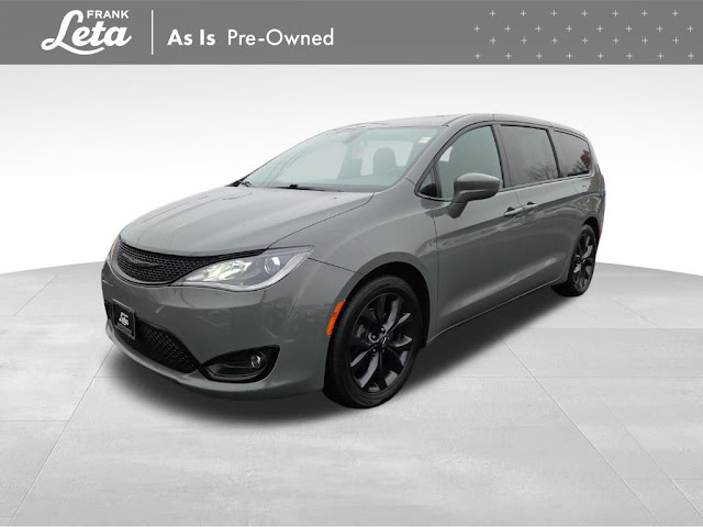 2020 Chrysler Pacifica Touring