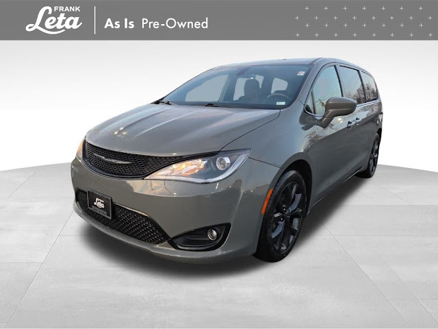 2020 Chrysler Pacifica Touring