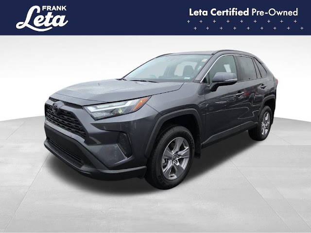 2025 Toyota RAV4 XLE