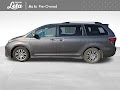 2019 Toyota Sienna XLE