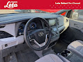 2018 Toyota Sienna LE