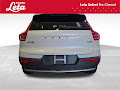 2022 Volvo XC40 Momentum