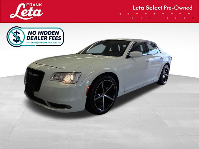 2019 Chrysler 300 Touring