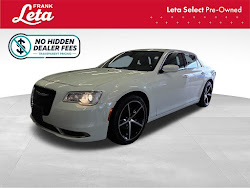 2019 Chrysler 300 Touring