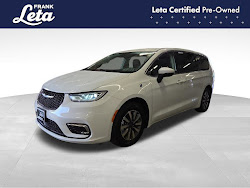 2023 Chrysler Pacifica Hybrid Touring L