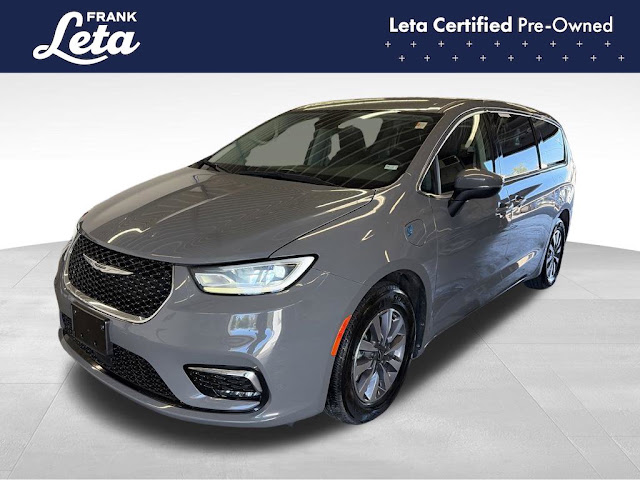 2023 Chrysler Pacifica Hybrid Touring L